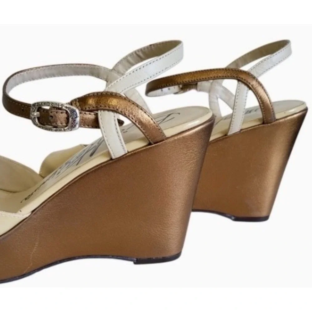 Brighton Flame Women's Size 9 Beige Bronze Platform Wedge Sandals Y2K